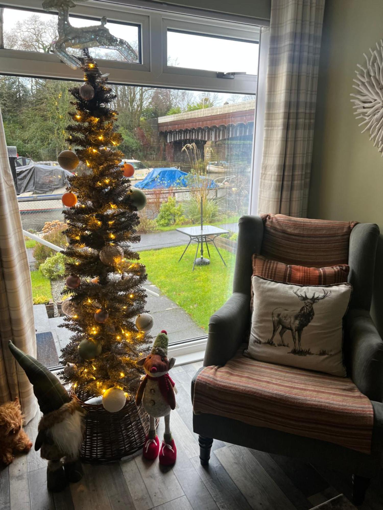 באלוך Loch Lomond Riverside Apartments B מראה חיצוני תמונה